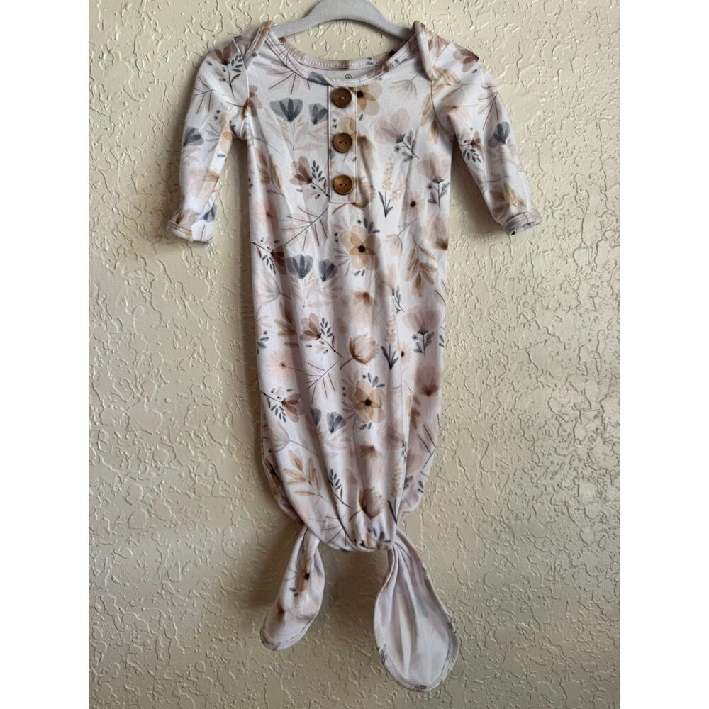 Caden Lane Knotted Gown Neutral Floral Henley Newborn 0-3 Months